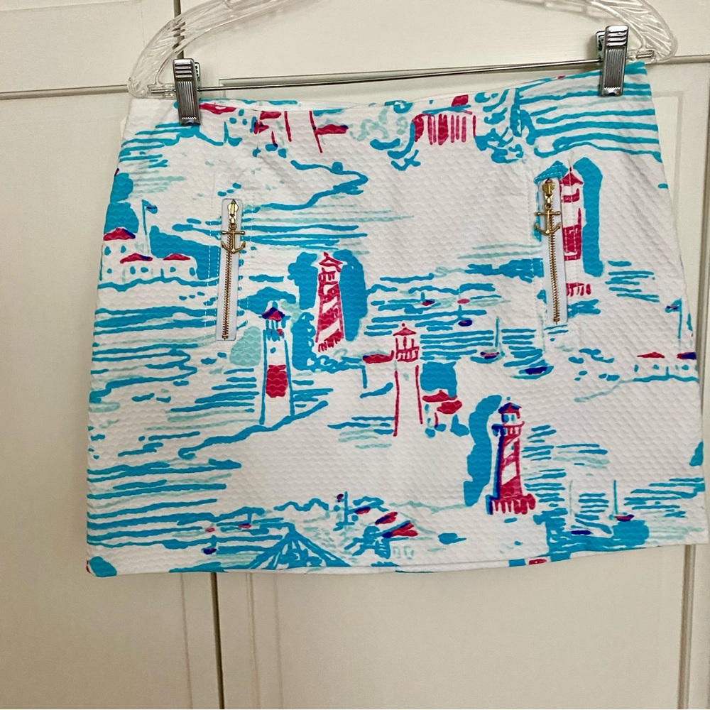 Lilly Pulitzer Tate Skort in Watch Out Print Size 6